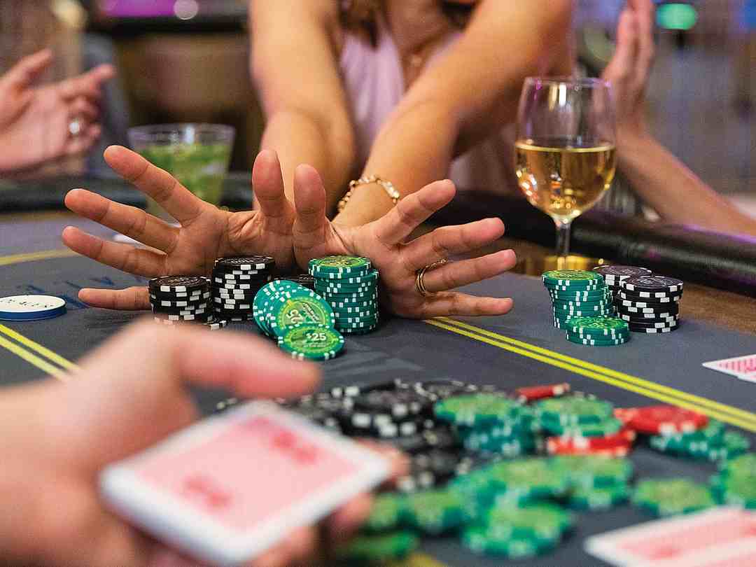 Bài Baccarat là trò chơi thiết yếu của Casino Star Vegas